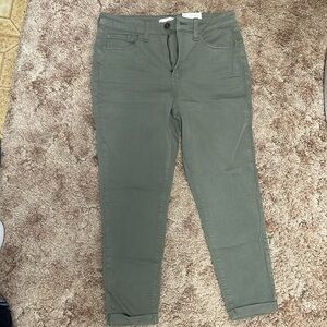 NWT ‼️ Juniors’ SO | High Rise Curvy Crop Jeggings | 13/31W